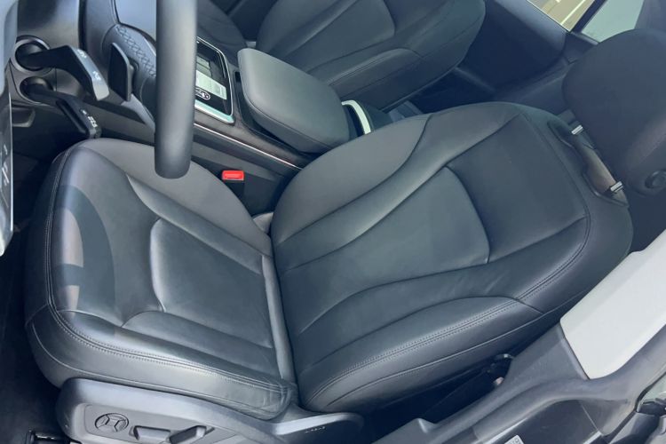 Used Audi Q8 2021 55 TFSI Luxury Dynamic Edition Interior 2