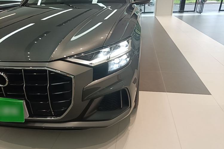 Used Audi Q8 2021 55 TFSI Luxury Dynamic Edition Left Front Headlight