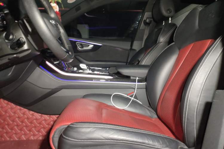 Used Audi Q8 2021 55 TFSI Prestige Dynamic Edition Left Front Seat
