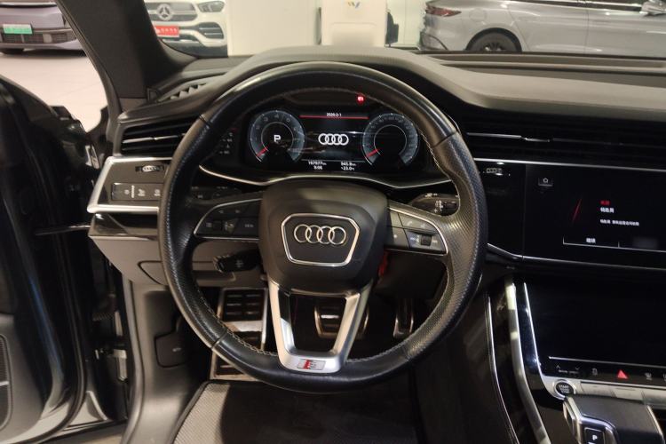 Used Audi Q8 2021 55 TFSI Prestige Dynamic Edition Steering Wheel