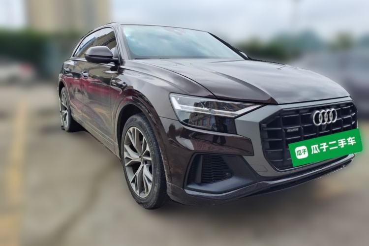 Used Audi Q8 2021 55 TFSI Luxury Dynamic Edition Front Right 45 Deg