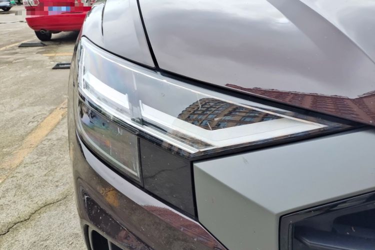 Used Audi Q8 2021 55 TFSI Luxury Dynamic Edition Right Front Headlight