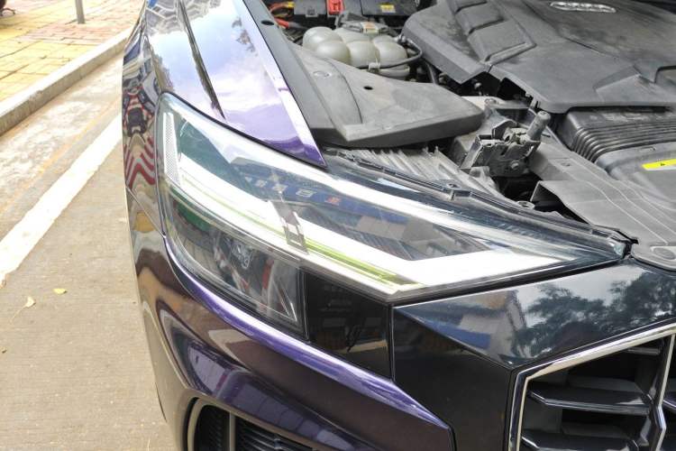 Used Audi Q8 2021 55 TFSI Luxury Dynamic Edition Right Front Headlight