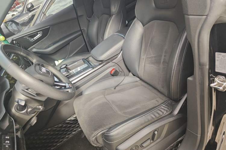 Used Audi Q8 2021 55 TFSI Prestige Dynamic Edition Left Front Seat