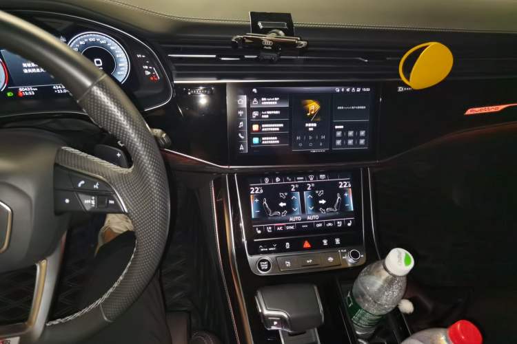 Used Audi Q8 2022 55 TFSI Snow Sports Edition Audio And AC Panel
