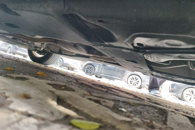 Used Audi Q8 2022 45 TFSI Luxury Dynamic Model Chassis Rear Left