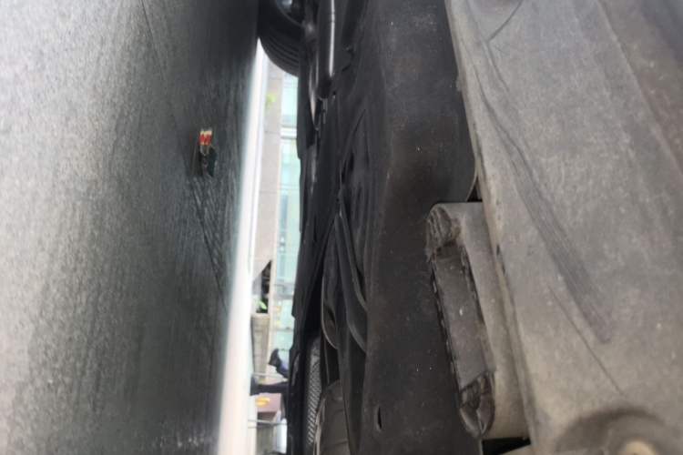 Used Audi Q8  Chassis Rear Left