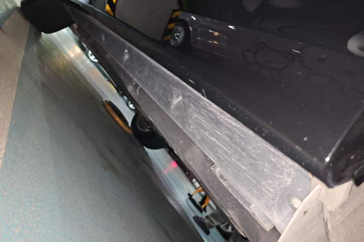 Used Audi Q8 2022 45 TFSI Luxury Dynamic Model Chassis Rear Left