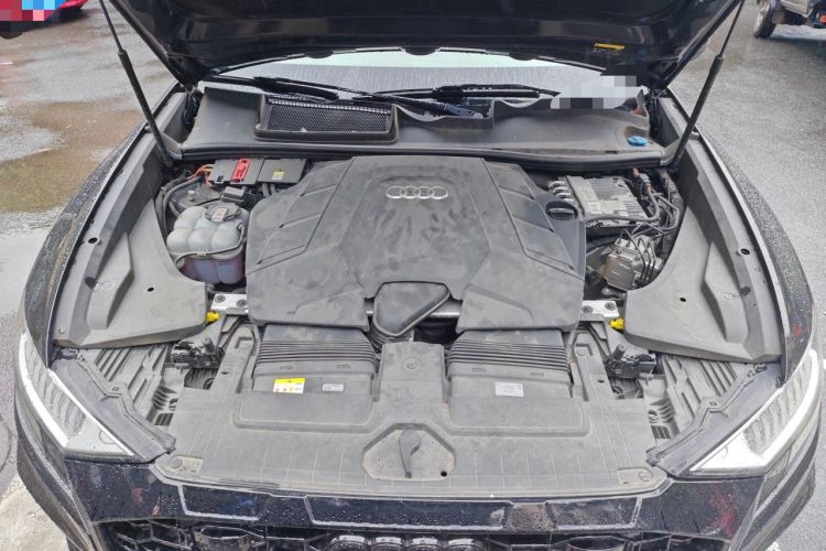 Used Audi Q8 2022 55 TFSI Luxury Dynamic Edition Engine Bay