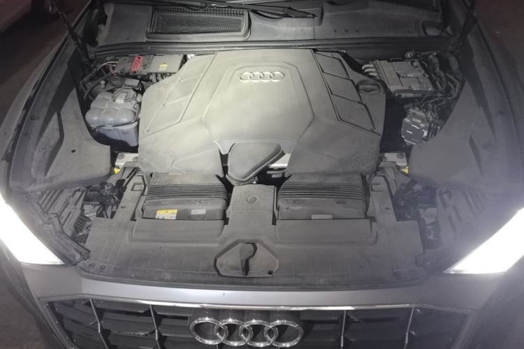 Used Audi Q8 2022 55 TFSI Luxury Dynamic Edition Engine Bay