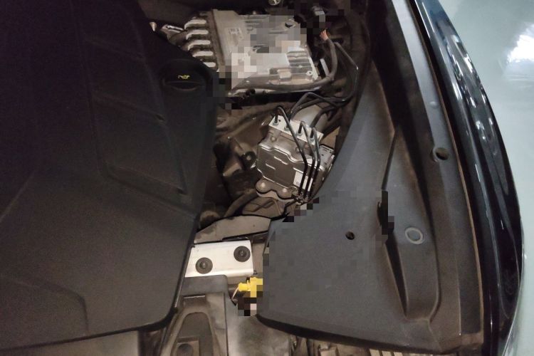 Used Audi Q8 2022 55 TFSI Prestige Dynamic Edition Engine Bay Left