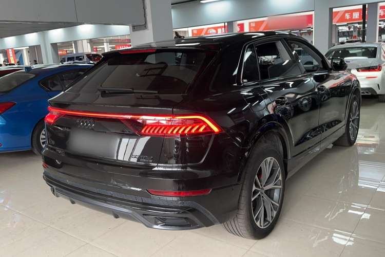 Used Audi Q8 2022 55 TFSI Luxury Dynamic Edition Exterior 3
