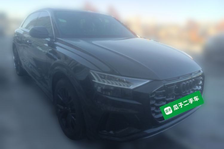 Used Audi Q8 2022 55 TFSI Luxury Dynamic Edition Front Right 45 Deg