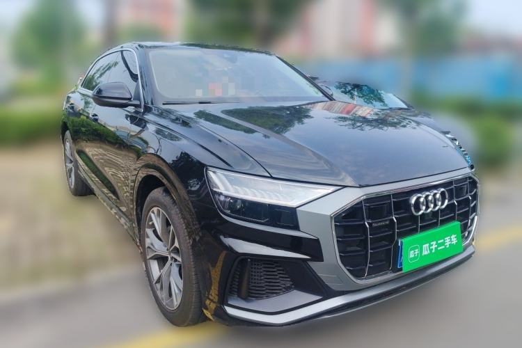Used Audi Q8 2022 55 TFSI Luxury Dynamic Edition Front Right 45 Deg