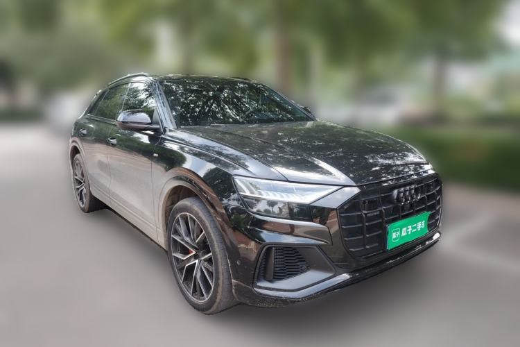 Used Audi Q8 2022 55 TFSI Snow Sports Edition Front Right 45 Deg
