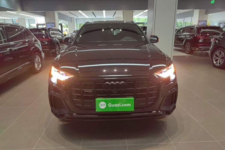 Used Audi Q8 2022 55 TFSI Snow Sports Edition Front