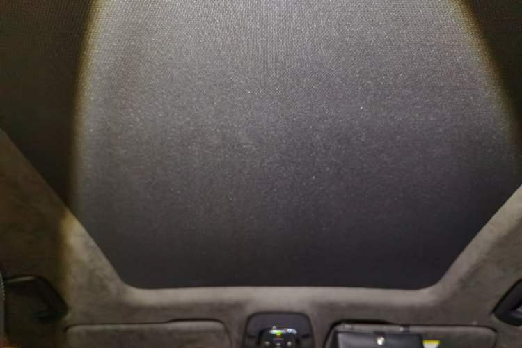 Used Audi Q8 2022 55 TFSI Snow Sports Edition Headliner