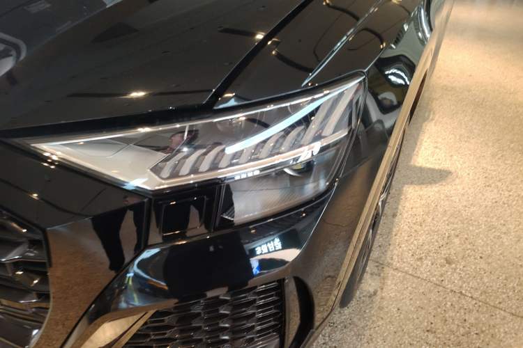 Used Audi Q8 2022 55 TFSI Luxury Dynamic Edition Left Front Headlight