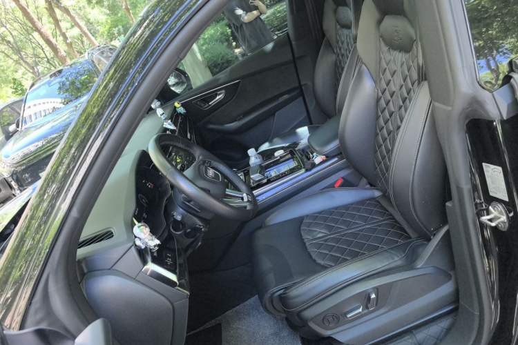 Used Audi Q8 2022 55 TFSI Prestige Dynamic Edition Left Front Seat