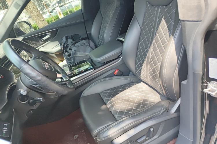 Used Audi Q8 2022 55 TFSI Prestige Dynamic Edition Left Front Seat