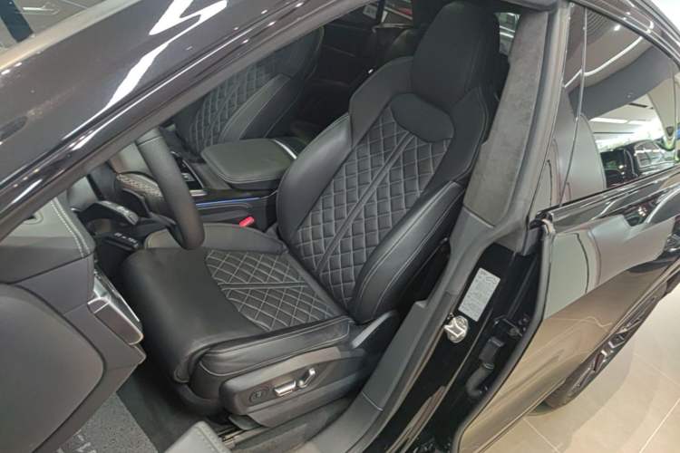 Used Audi Q8 2022 55 TFSI Snow Sports Edition Left Front Seat
