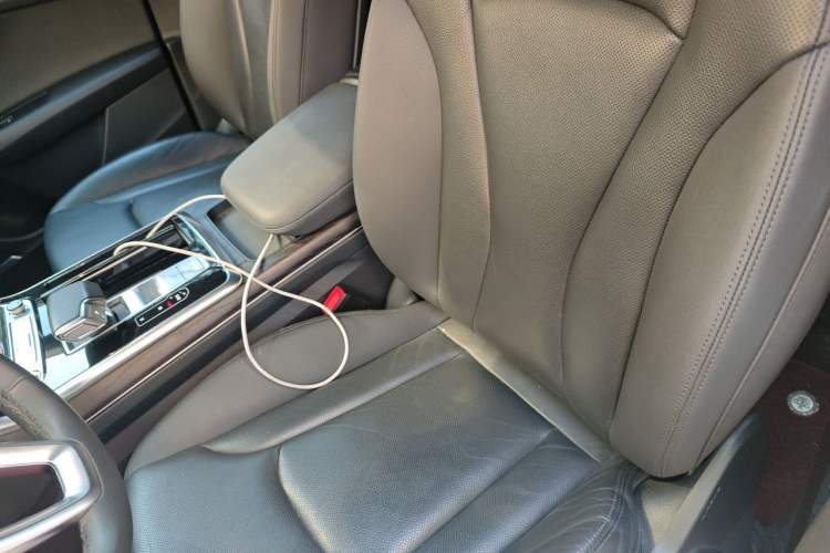 Used Audi Q8 2022 55 TFSI Luxury Dynamic Edition Left Front Seat