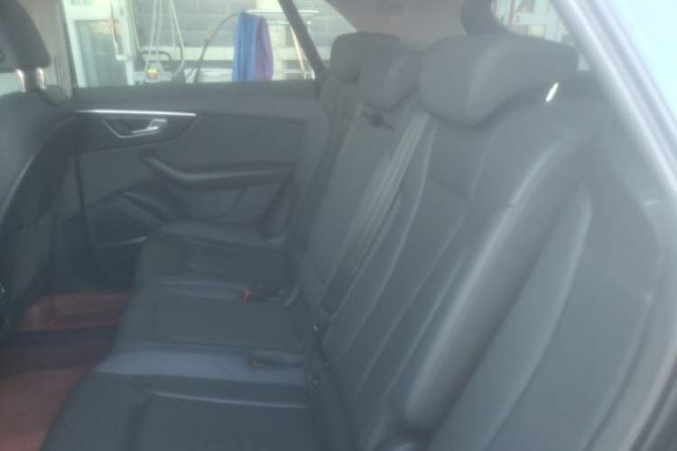 Used Audi Q8 2022 55 TFSI Luxury Dynamic Edition Left Rear Seat