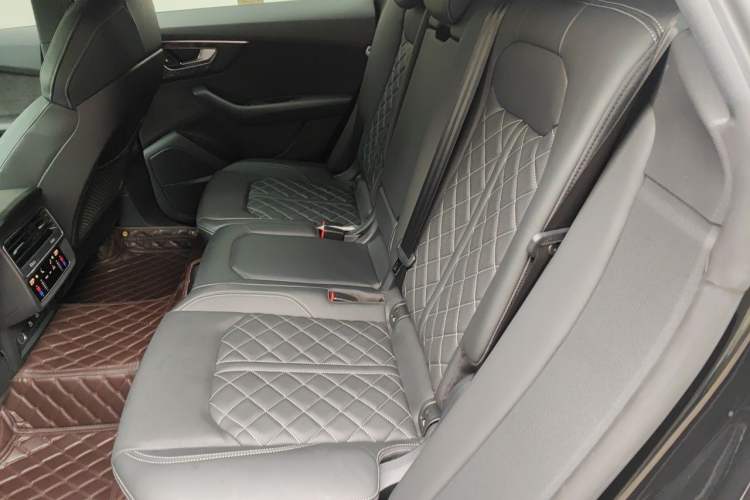 Used Audi Q8 2022 55 TFSI Prestige Dynamic Edition Left Rear Seat