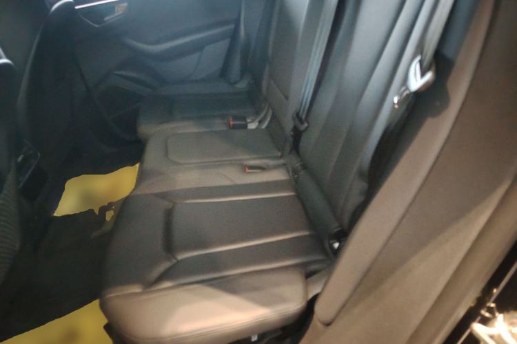 Used Audi Q8 2022 55 TFSI Luxury Dynamic Edition Left Rear Seat