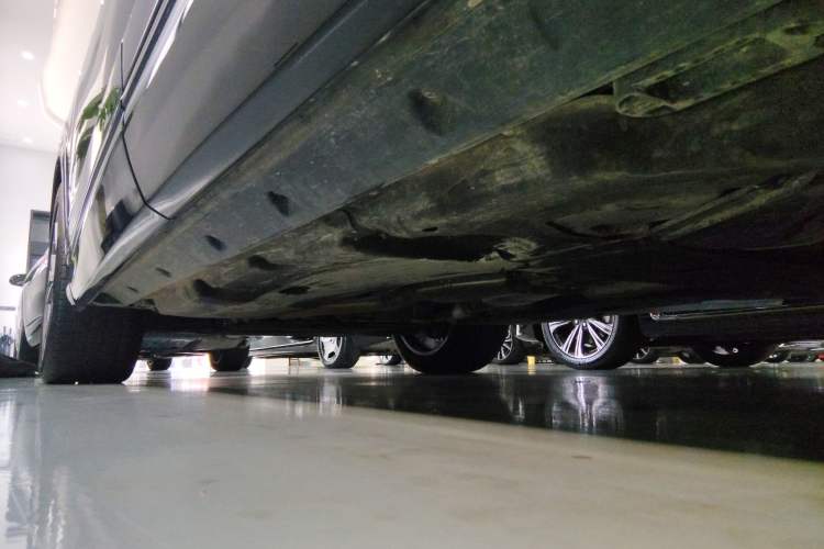 Used Audi Q8 2022 55 TFSI Luxury Dynamic Edition Left Side Sill