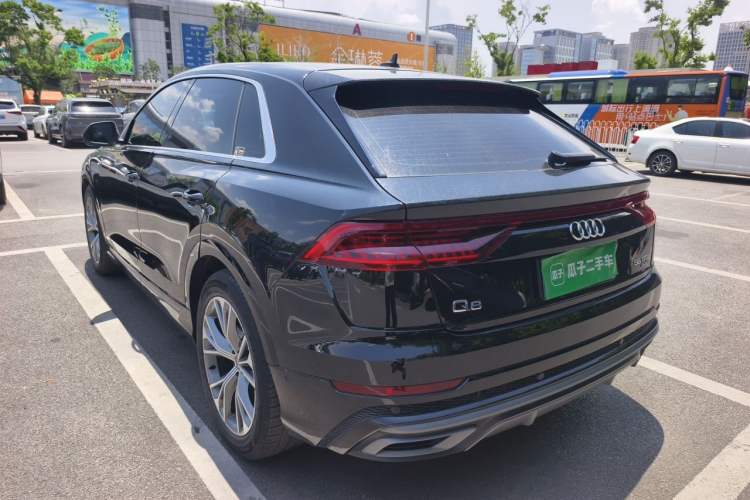 Used Audi Q8 2022 55 TFSI Luxury Dynamic Edition Rear Left 45 Deg