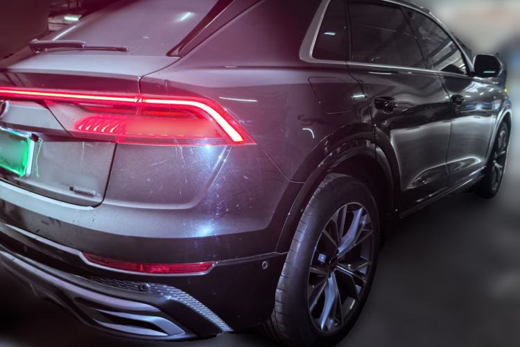 Used Audi Q8 2022 55 TFSI Luxury Dynamic Edition Rear Right 45 Deg