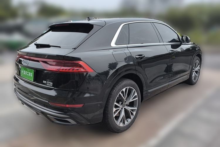 Used Audi Q8 2022 55 TFSI Luxury Dynamic Edition Rear Right 45 Deg