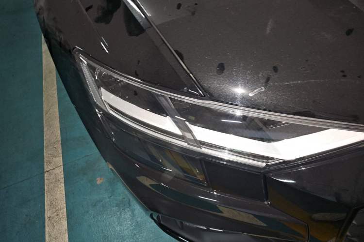 Used Audi Q8 2022 45 TFSI Luxury Dynamic Model Right Front Headlight