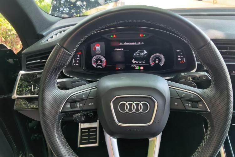 Used Audi Q8 2022 55 TFSI Prestige Dynamic Edition Steering Wheel