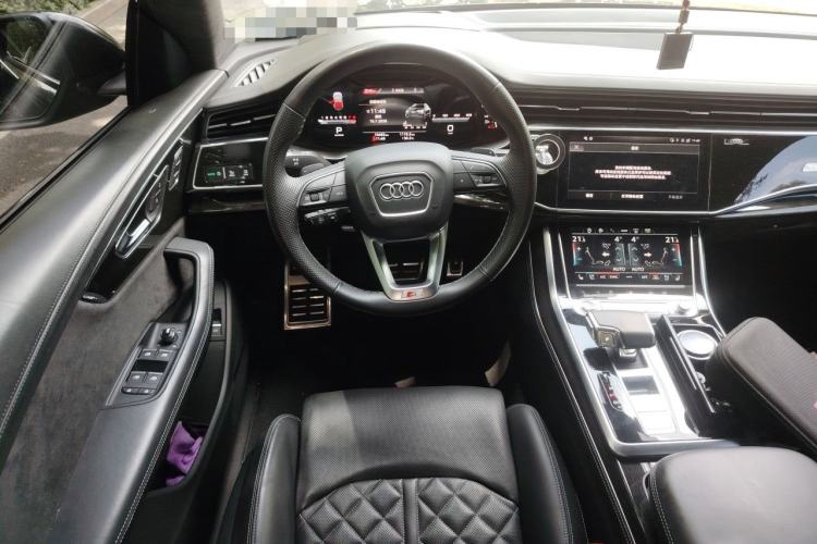Used Audi Q8 2022 55 TFSI Snow Sports Edition Steering Wheel
