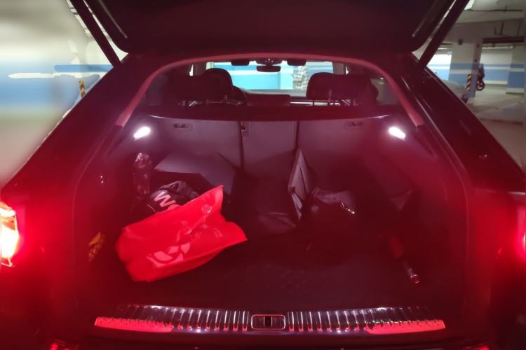 Used Audi Q8 2022 55 TFSI Luxury Dynamic Edition Trunk