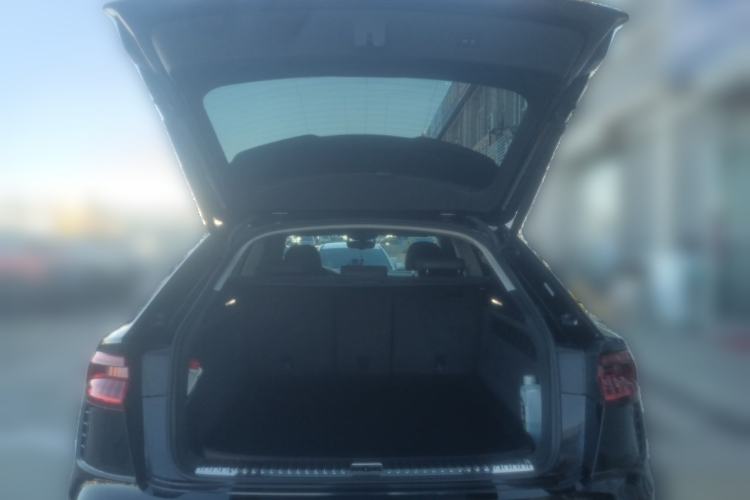 Used Audi Q8 2022 55 TFSI Luxury Dynamic Edition Trunk