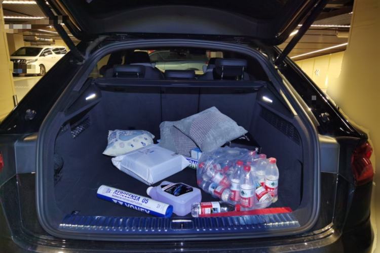 Used Audi Q8 2022 55 TFSI Snow Sports Edition Trunk