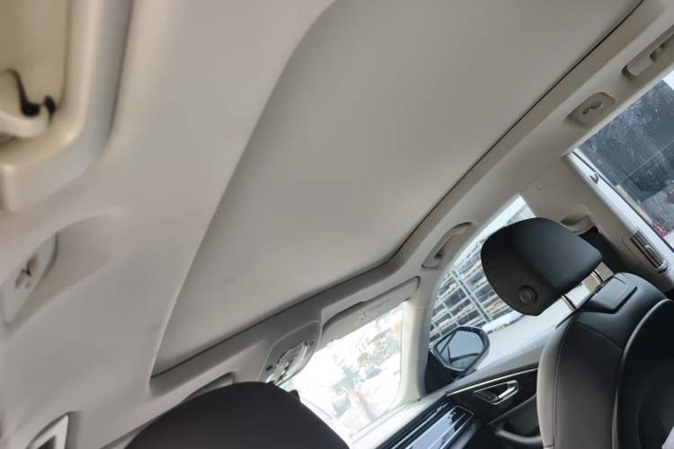 Used Audi Q8 2022 55 TFSI Luxury Dynamic Edition Headliner