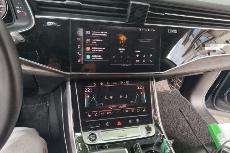 Used Audi Q8 2022 55 TFSI Luxury Dynamic Edition Audio And AC Panel