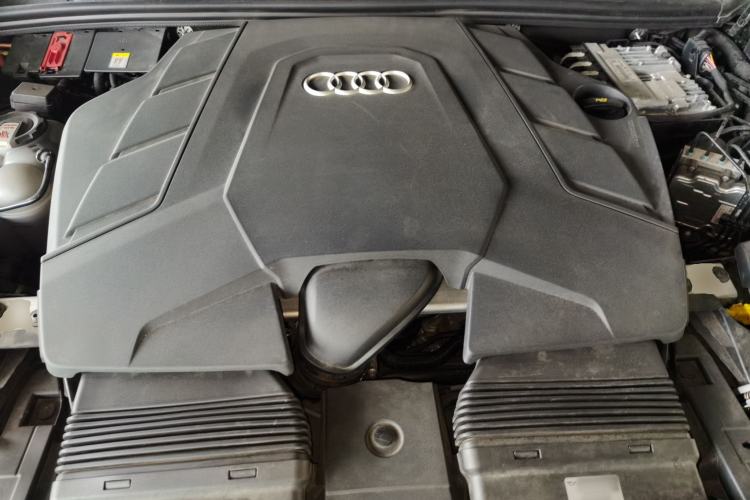 Used Audi Q8 2023 55 TFSI Luxury Dynamic Edition Engine Bay