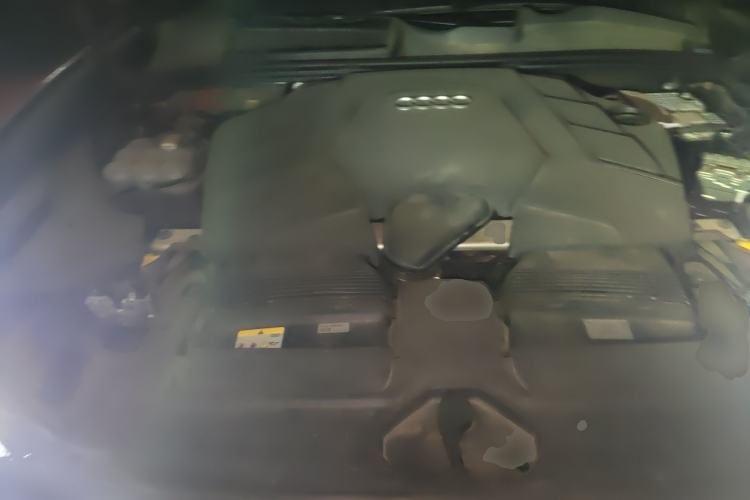 Used Audi Q8 2023 55 TFSI Luxury Dynamic Edition Engine Bay