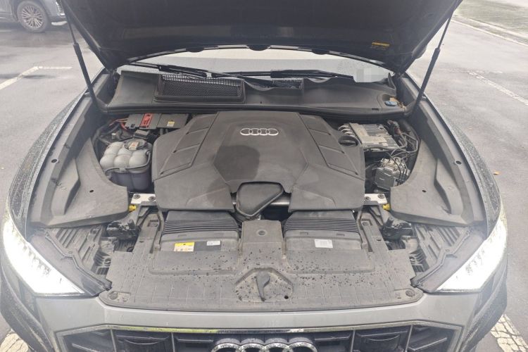 Used Audi Q8 2023 55 TFSI Luxury Dynamic Edition Engine Bay