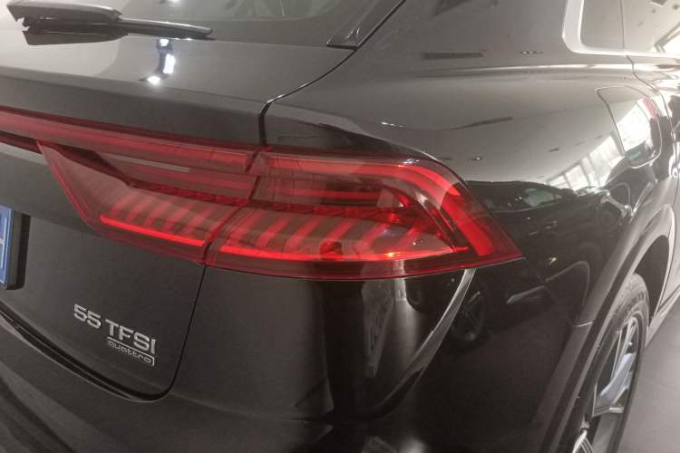 Used Audi Q8 2023 55 TFSI Luxury Dynamic Edition Exterior 3