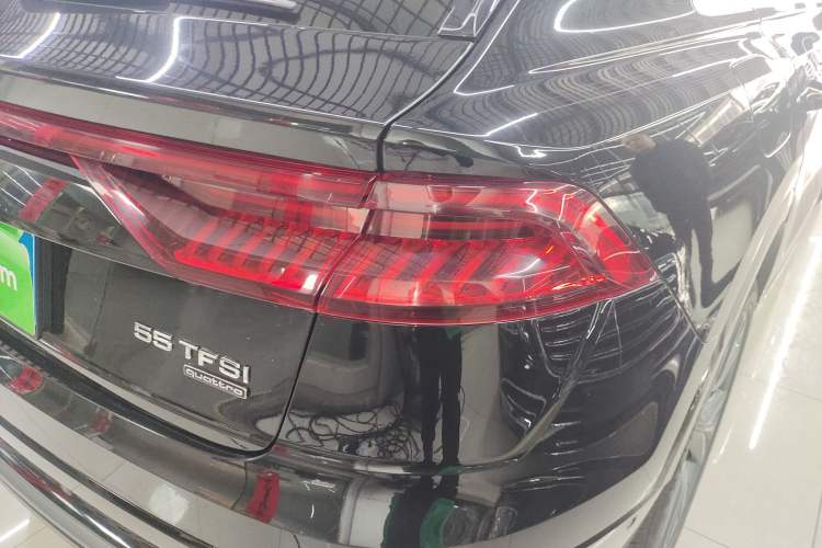 Used Audi Q8 2023 55 TFSI Luxury Dynamic Edition Exterior 3