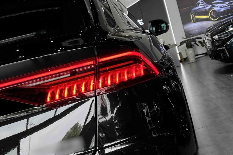 Used Audi Q8 2023 55 TFSI Luxury Dynamic Edition Exterior 4
