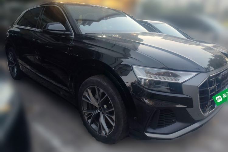 Used Audi Q8 2023 55 TFSI Luxury Dynamic Edition Front Right 45 Deg