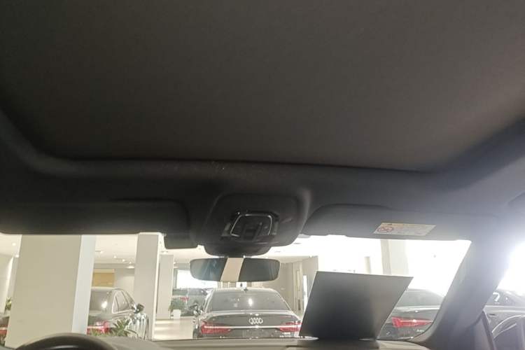 Used Audi Q8 2023 55 TFSI Prestige Dynamic Edition Headliner