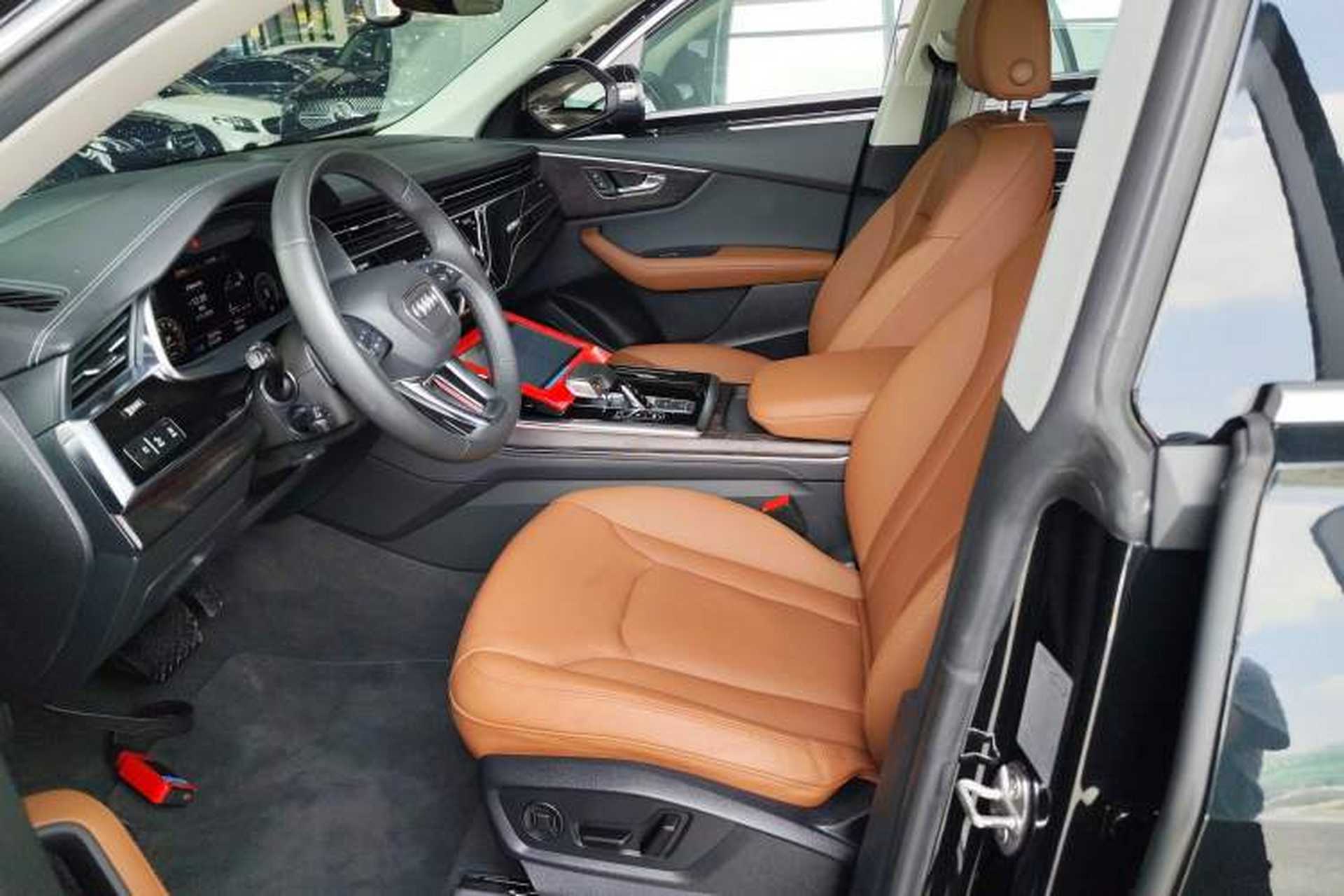 Used Audi Q8 2023 55 TFSI Luxury Dynamic Edition Left Front Seat